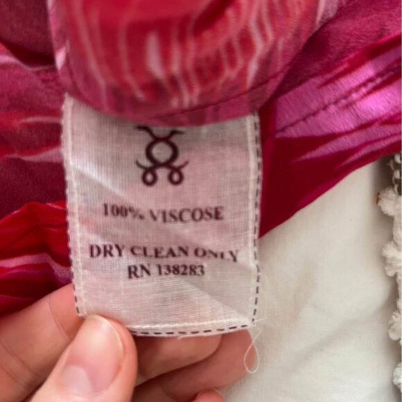 Figue BNWT red and pink crane pattern top with tassels, size small - Picture 6 of 6